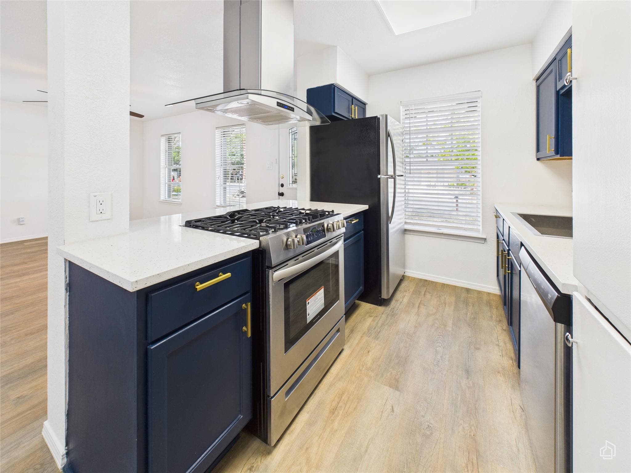 5809 Glenhollow Path