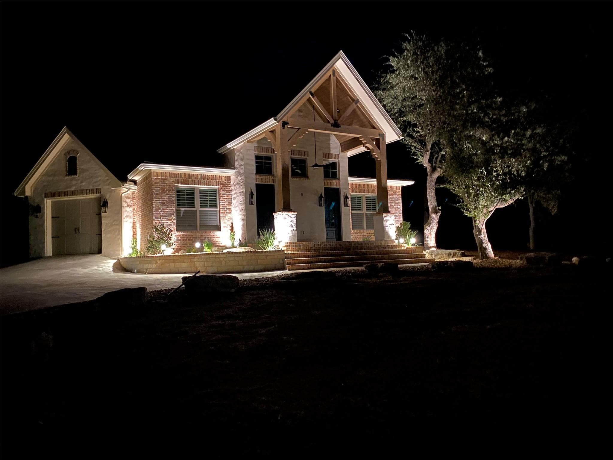 317 Highland Spring Ln