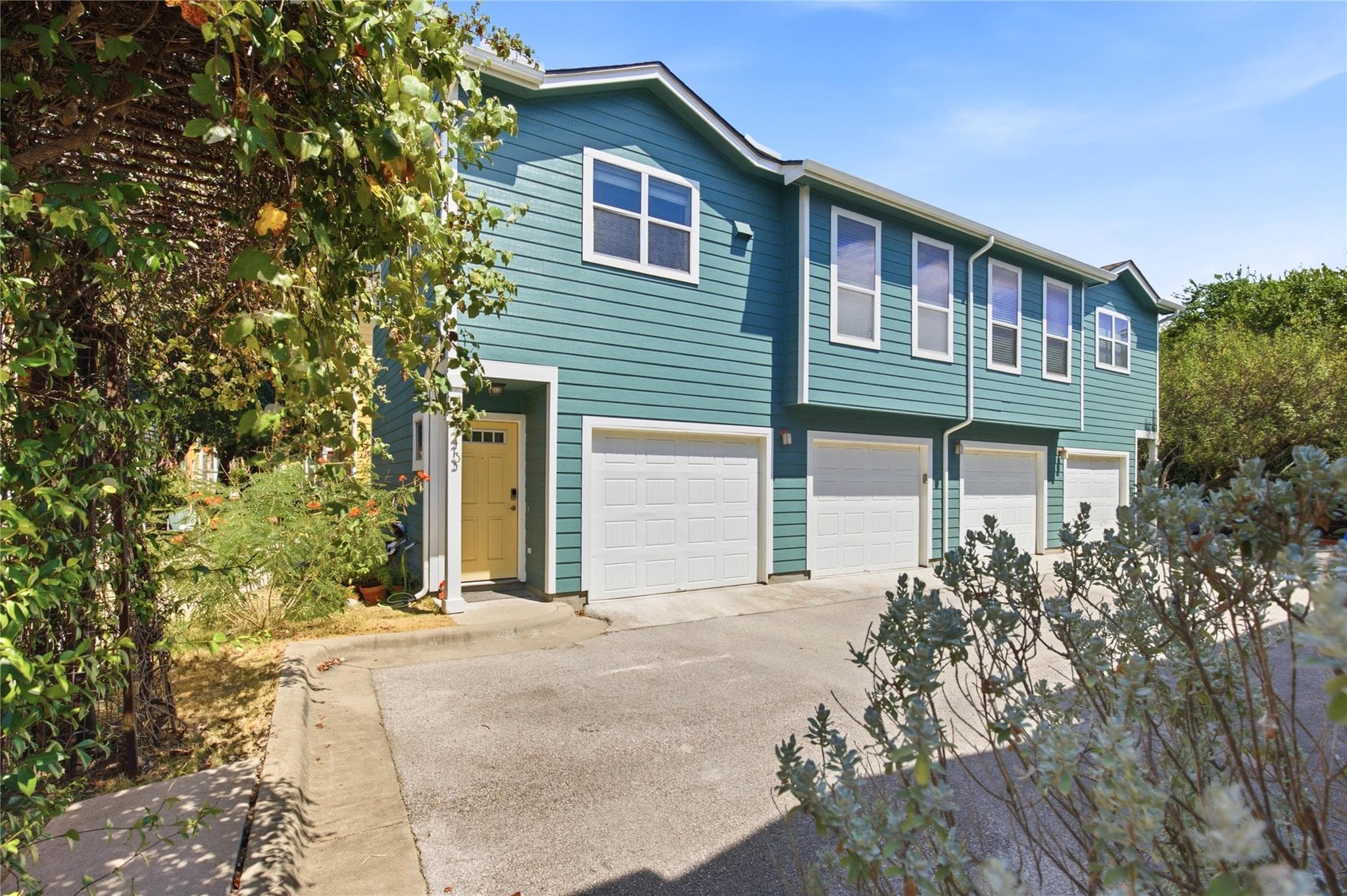1601 Miriam Ave #213