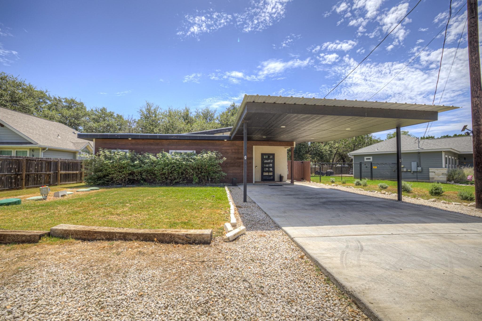1630 Canyon Edge None