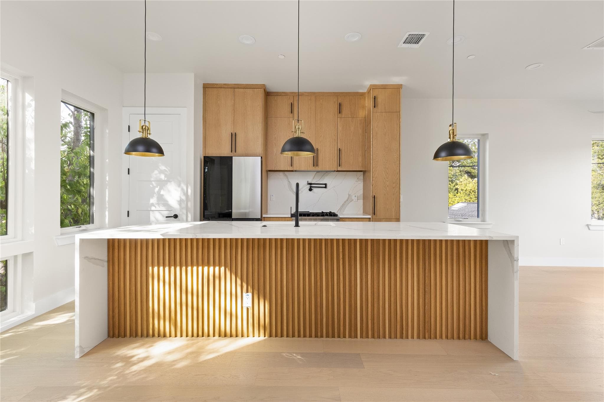 100 W Odell St #3