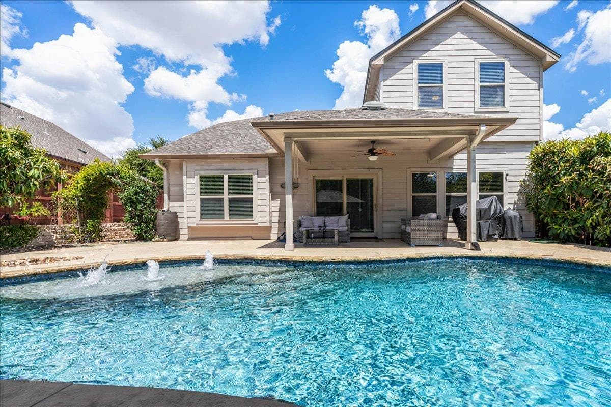 1901 Meandering Meadows Dr