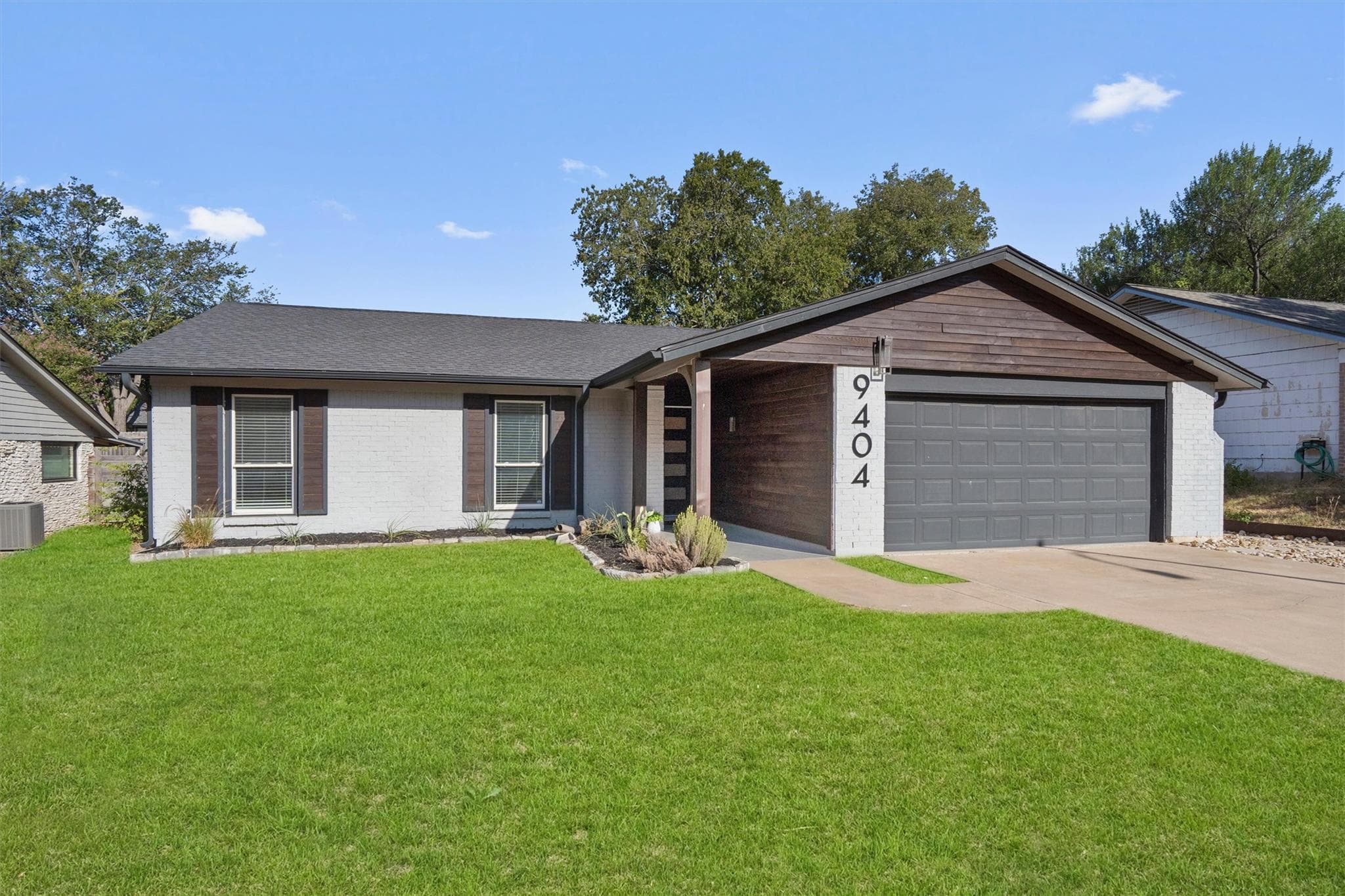 9404 Meadow Vale None