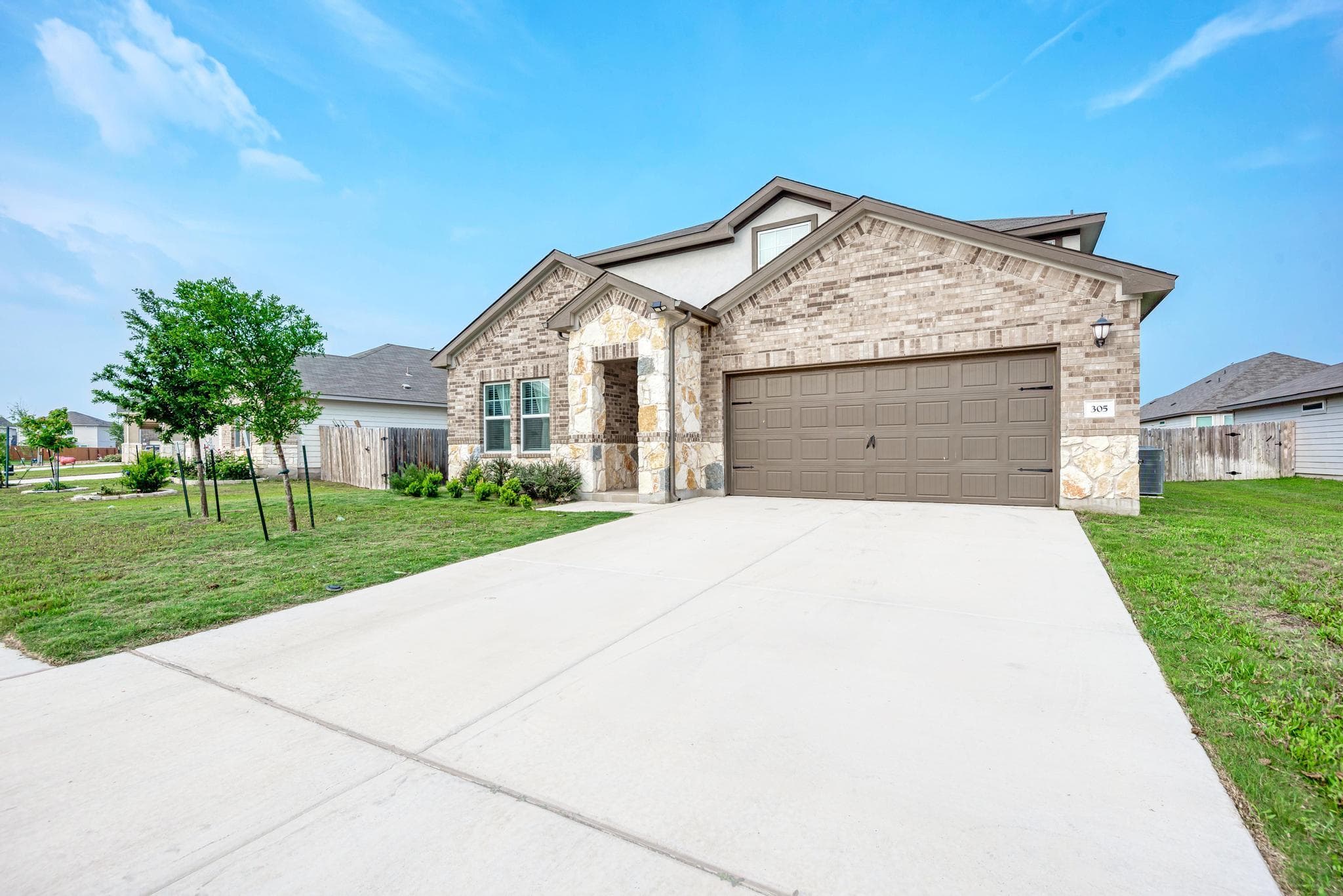 305 Windy Reed Rd