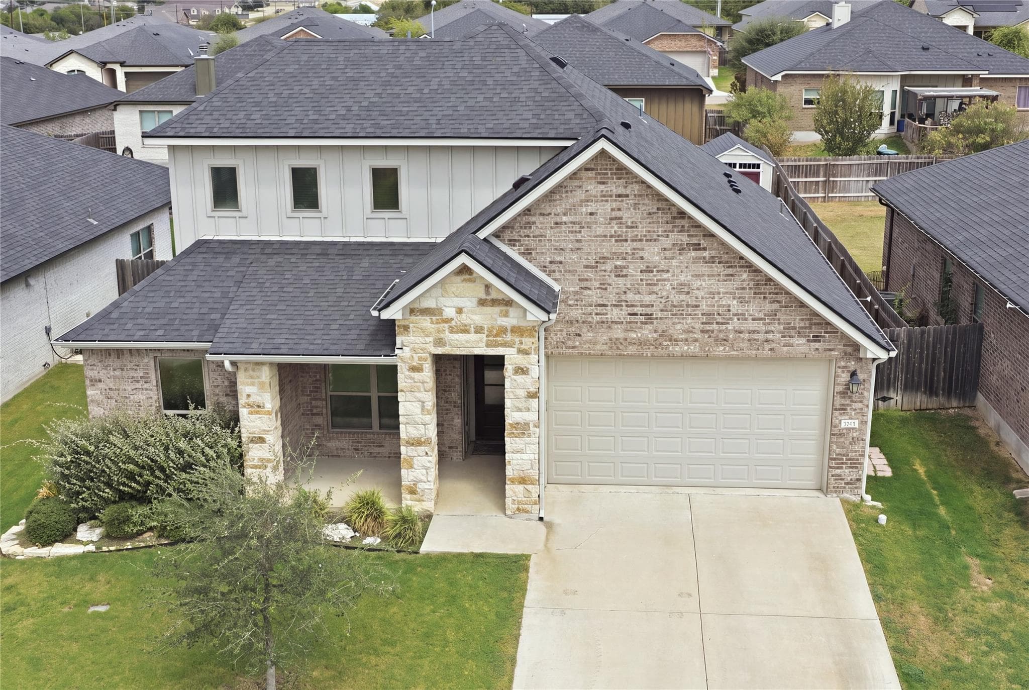 521 Seabiscuit Dr