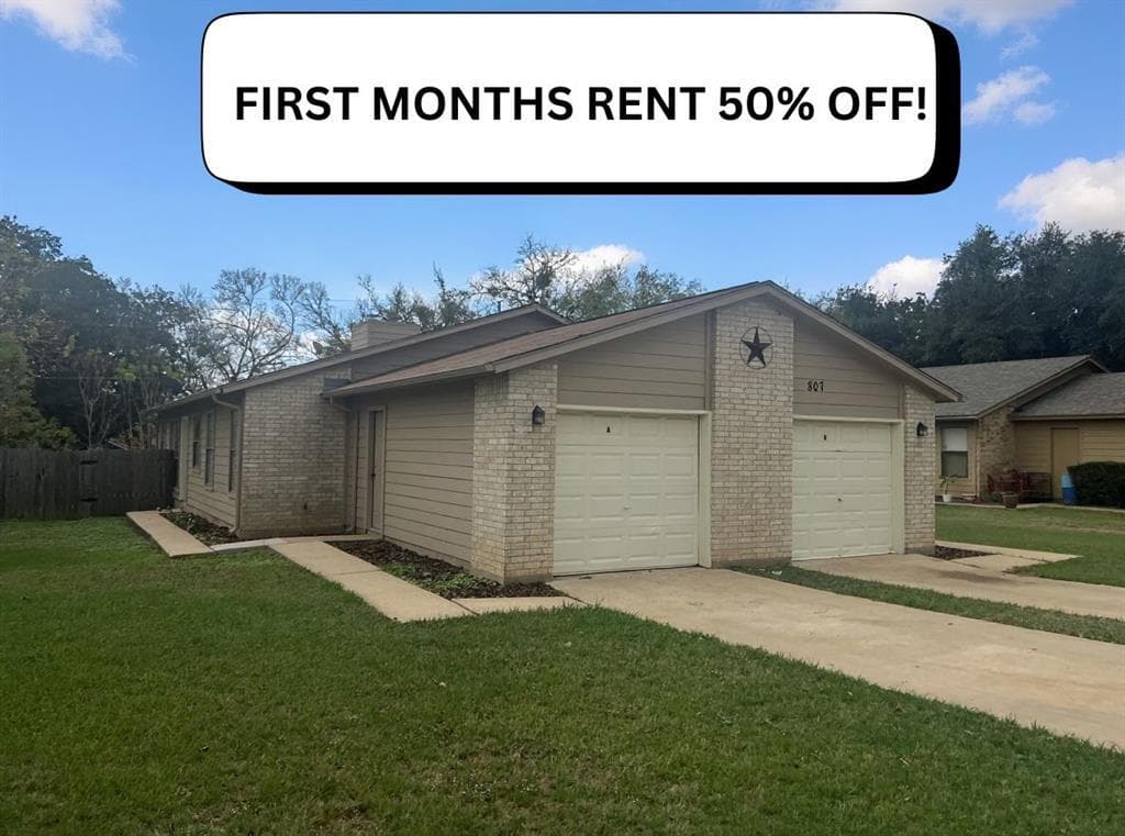 807 Lloyd Ln #A
