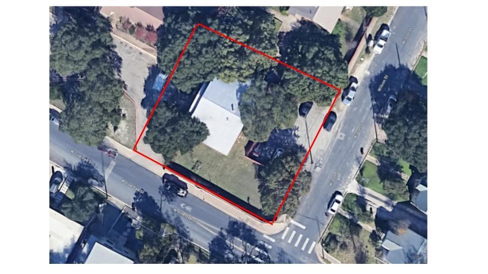 402 West Live Oak St