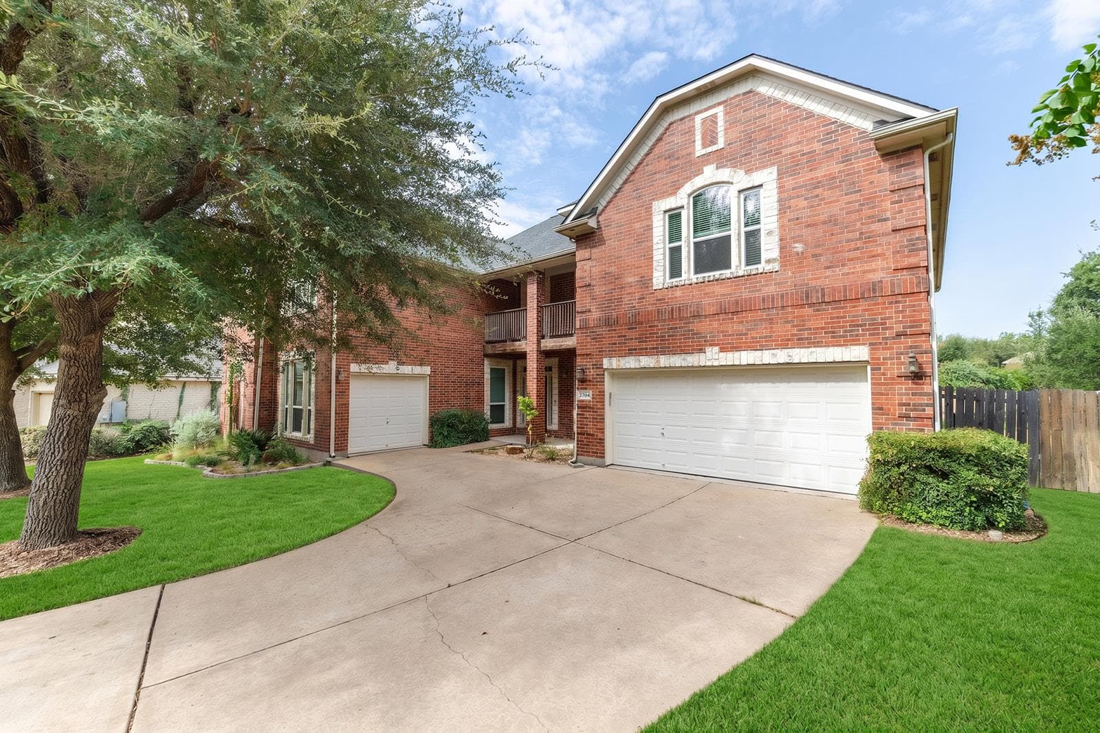 2704 Covington Pl