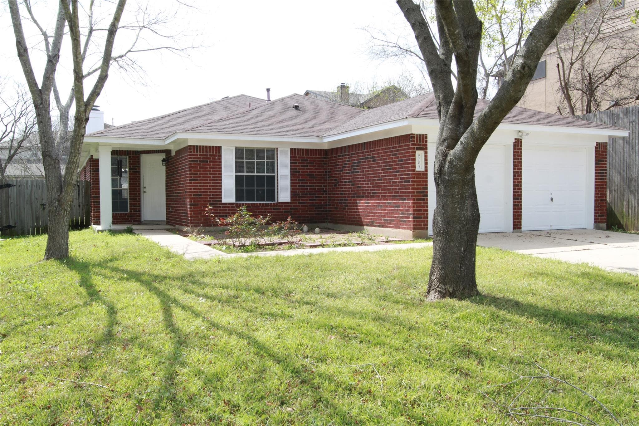 9705 DALEWOOD Dr
