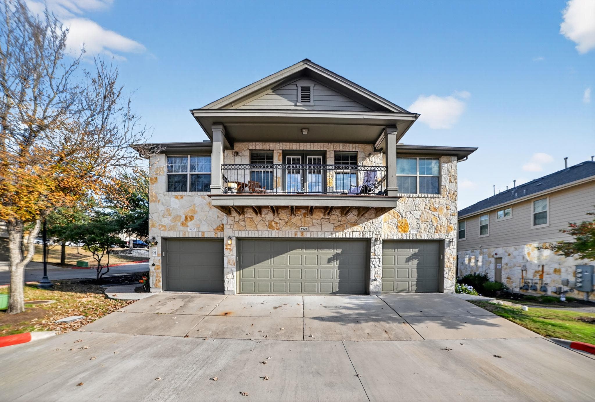 3101 Davis Ln #9101