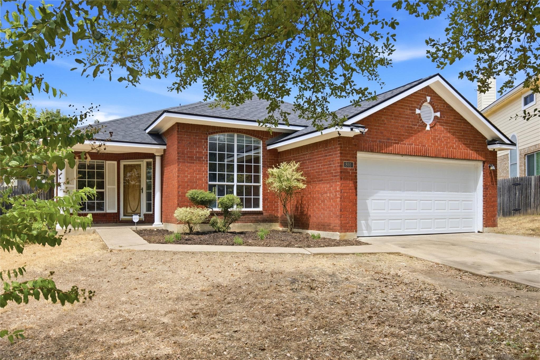 801 Lawmans Ct