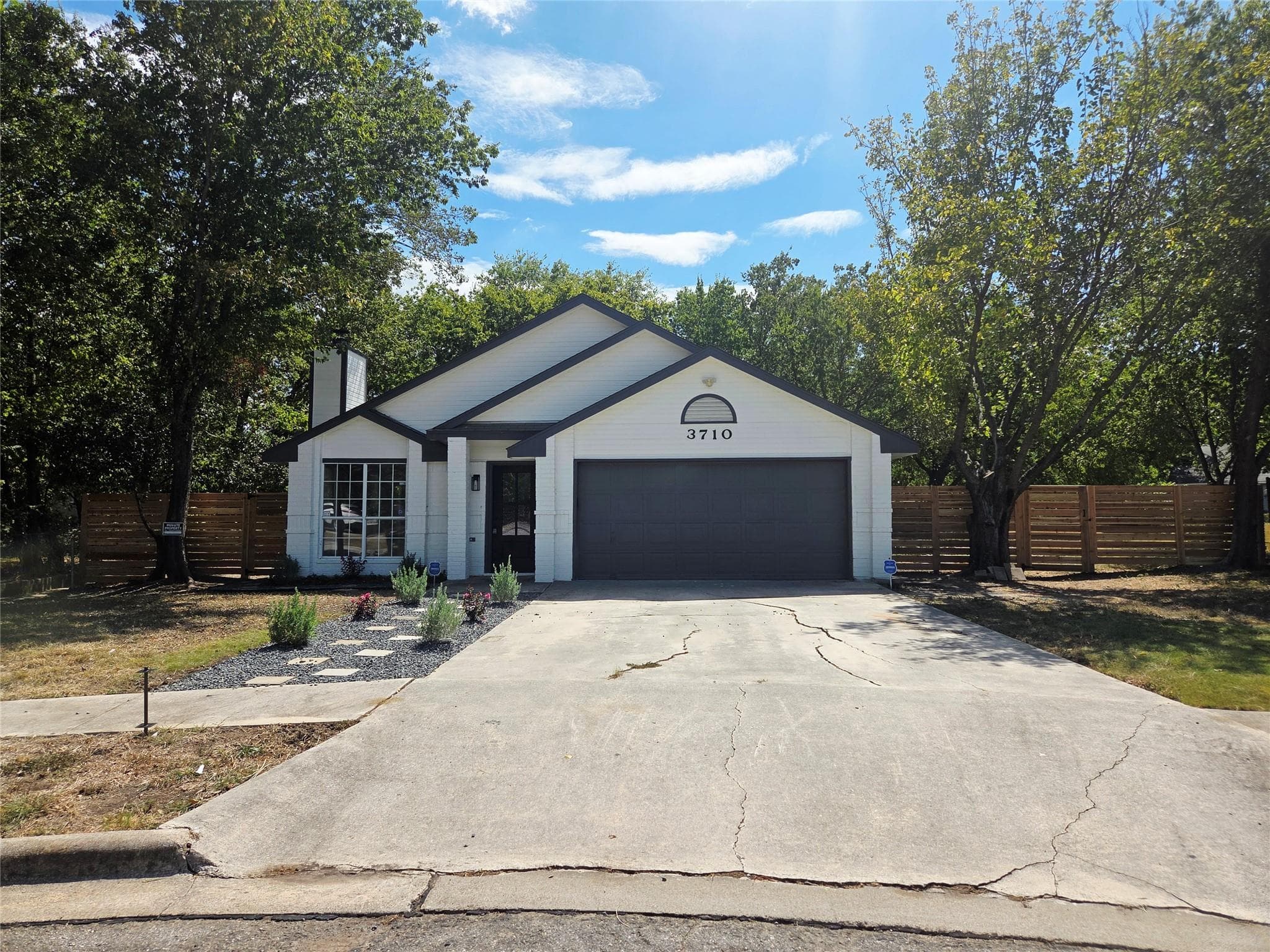 3710 Valley Forge Dr