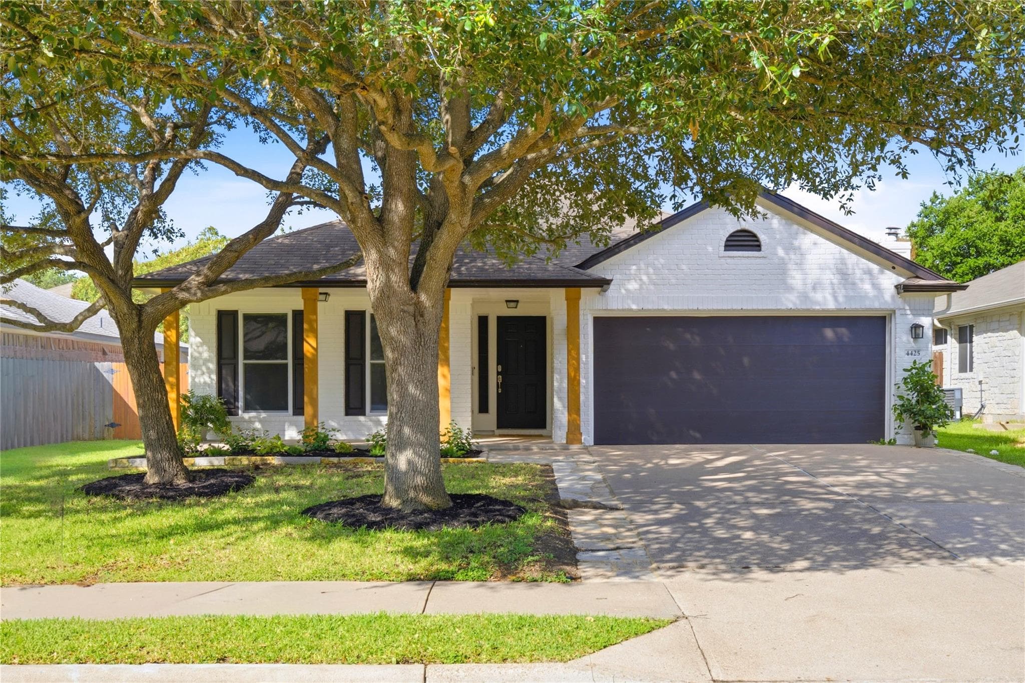 4425 Chickasaw Ct