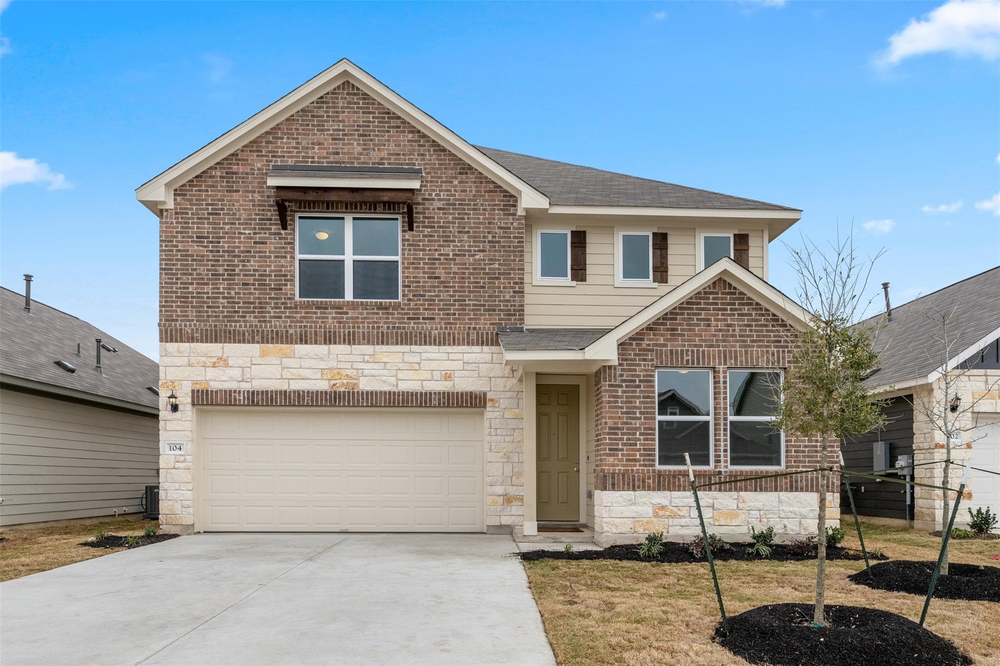 135 Arlington Park Loop