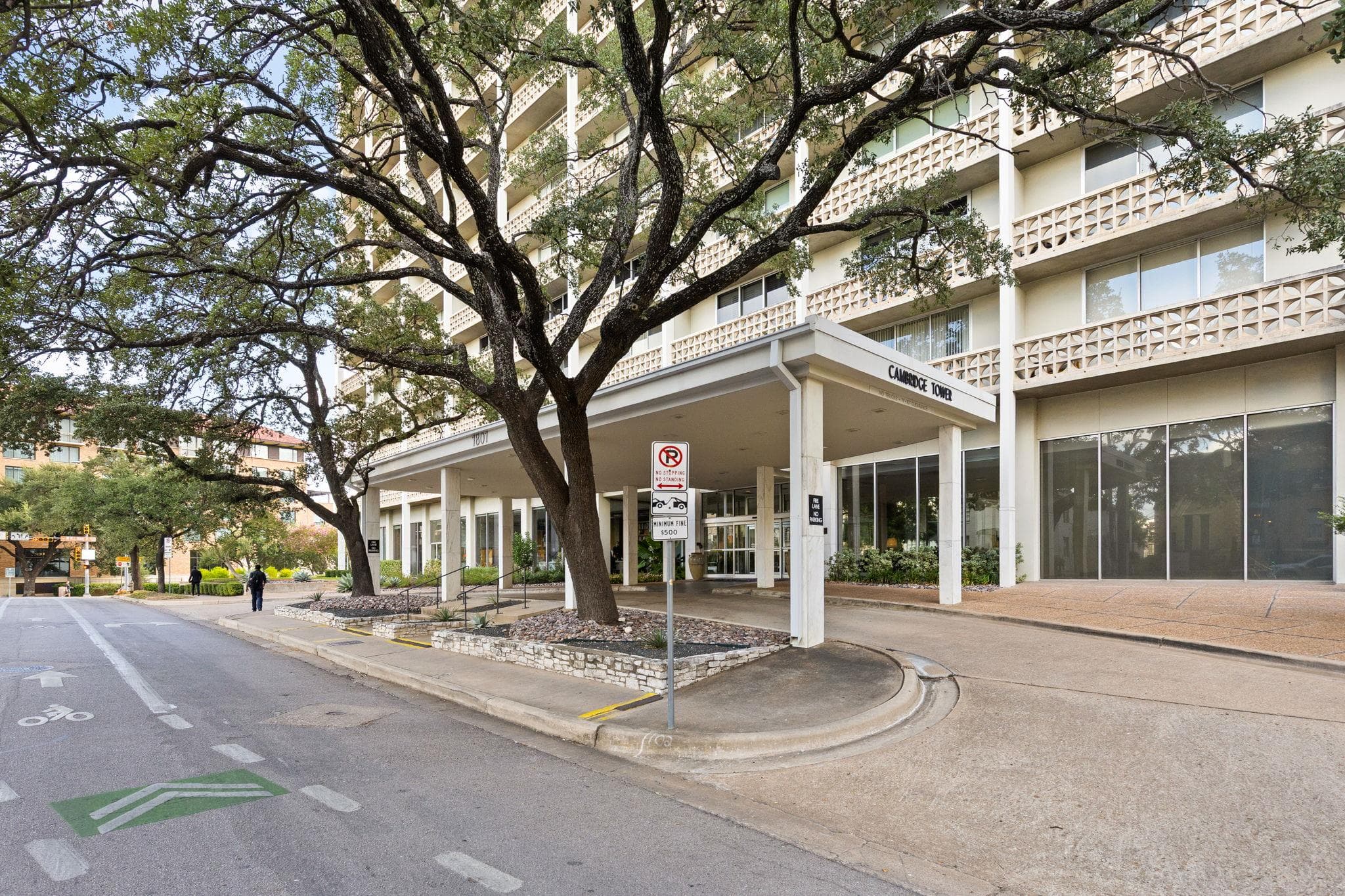1801 Lavaca St #15M