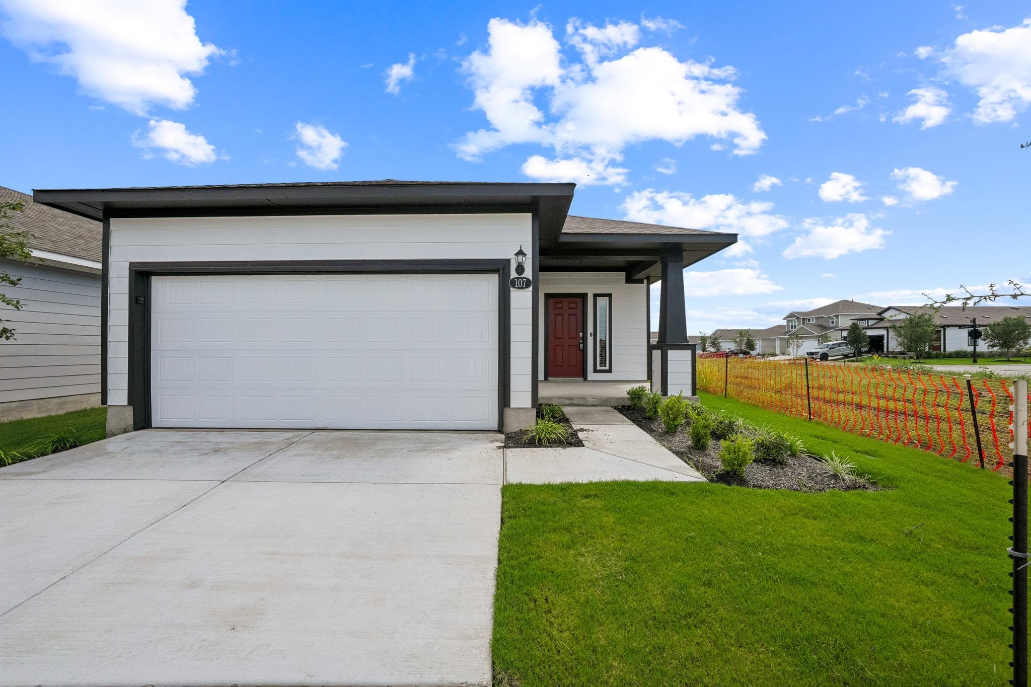 107 Honeybee Ln