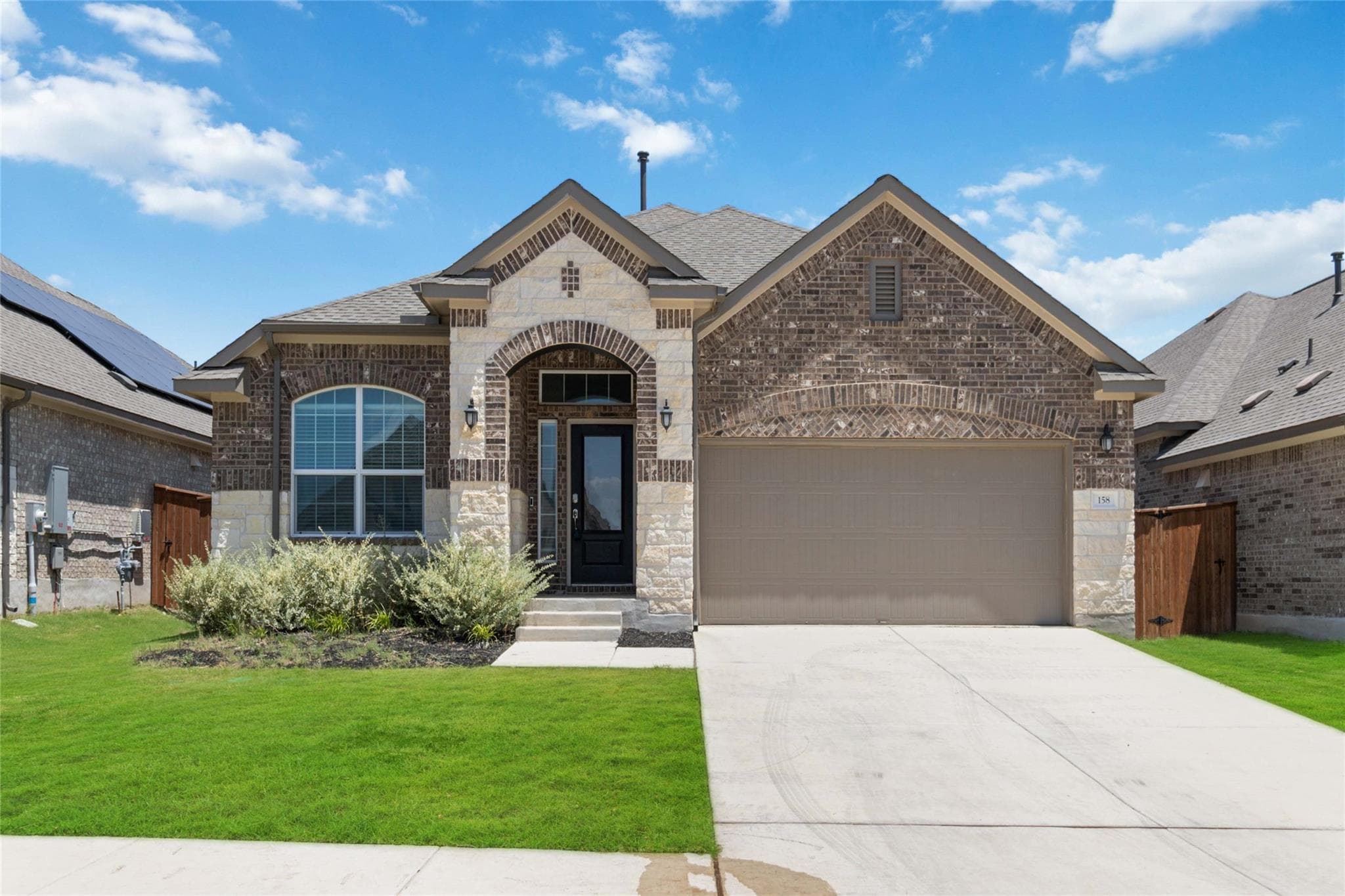 158 Coronella Dr