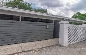 1200 Mariposa Dr #2