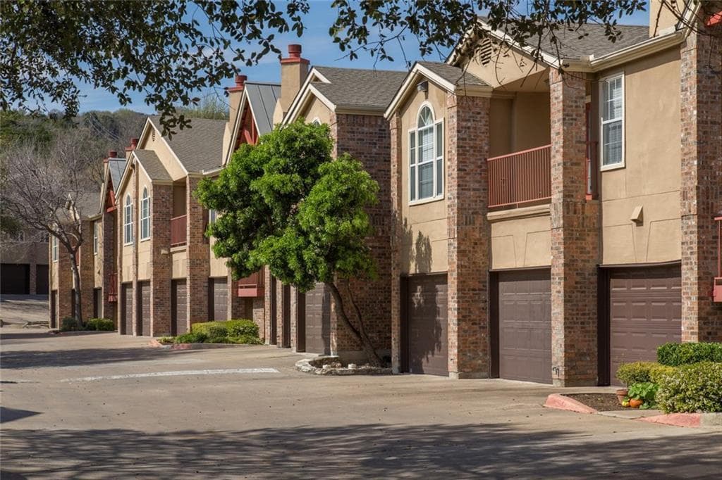 6804 N Capital Of Texas Hwy #421