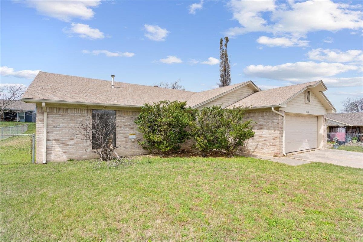 3309 Tallwood Dr