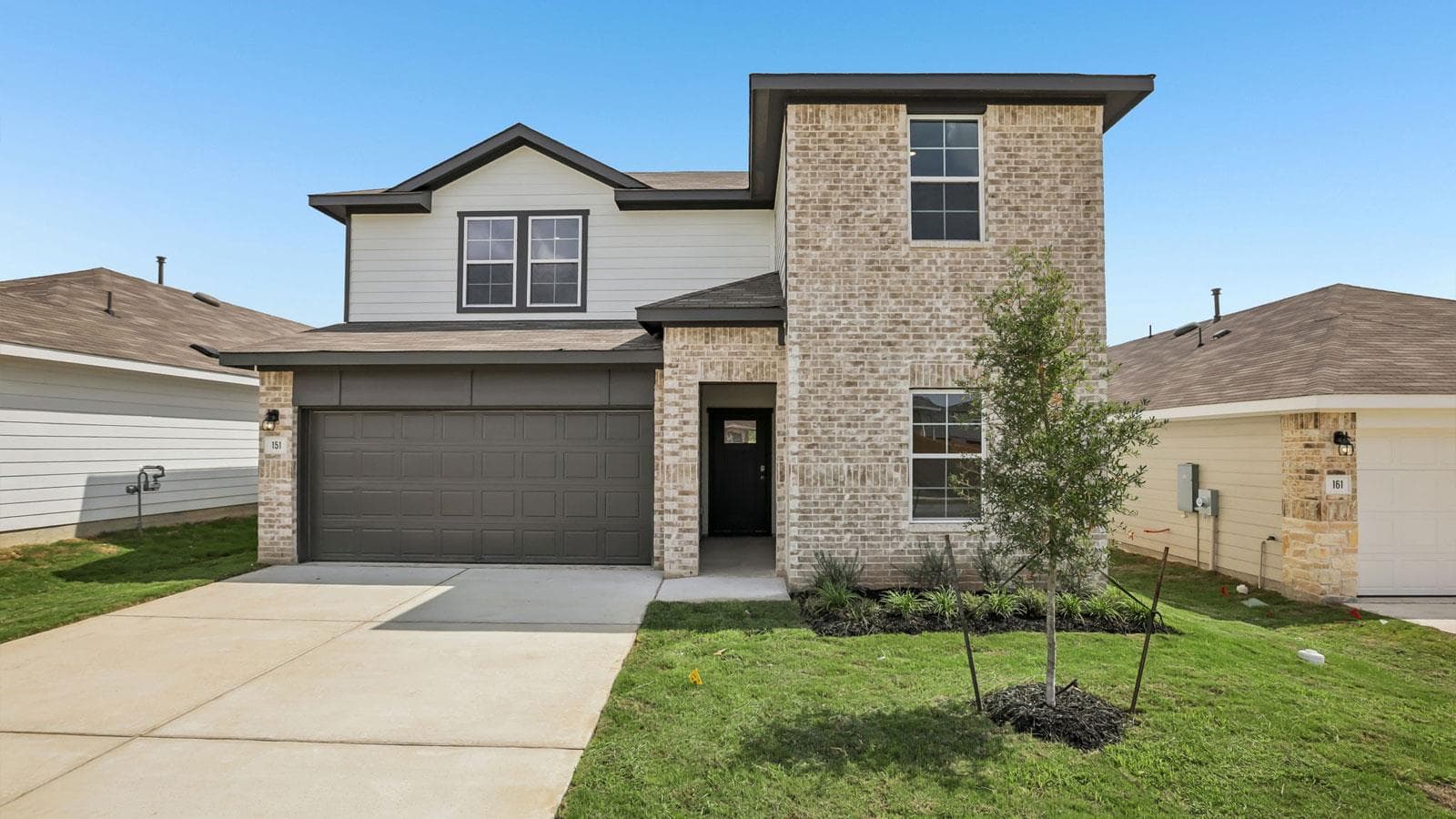151 Mustang Lake Cir