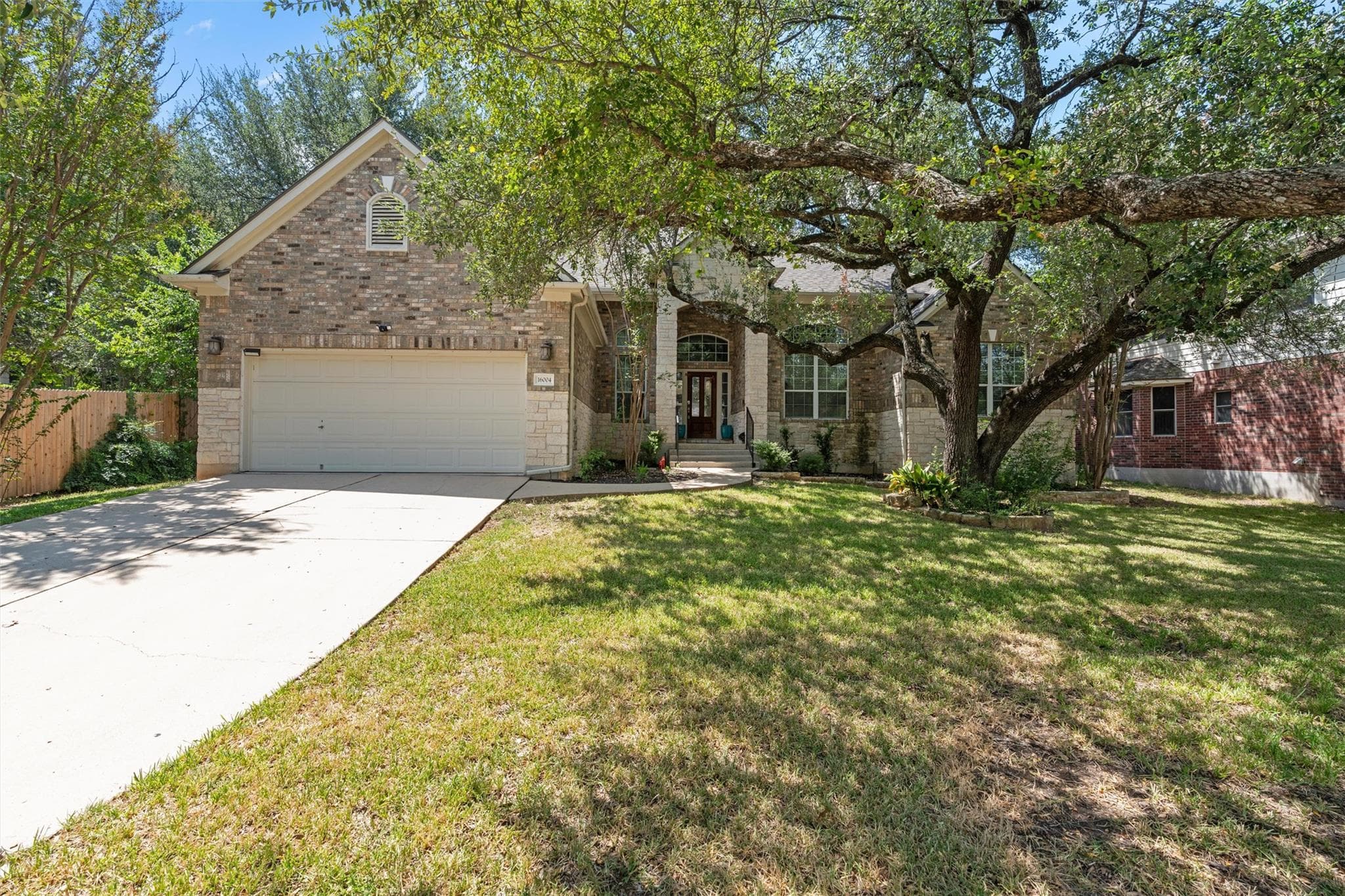16004 Double Eagle Dr
