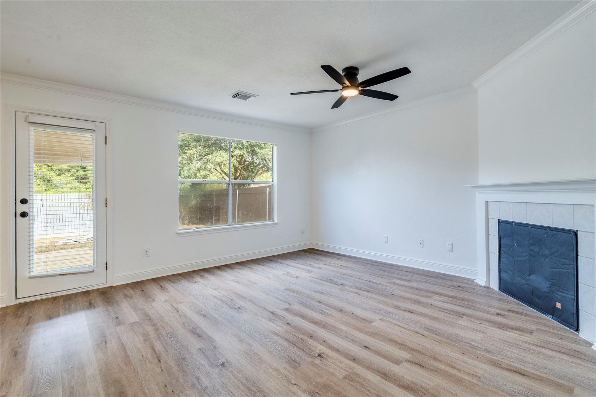 1106 Hughmont Dr
