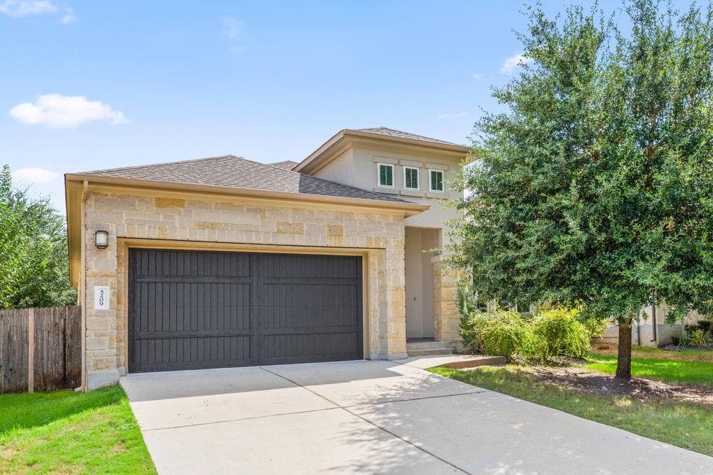 5209 Mandevilla Dr