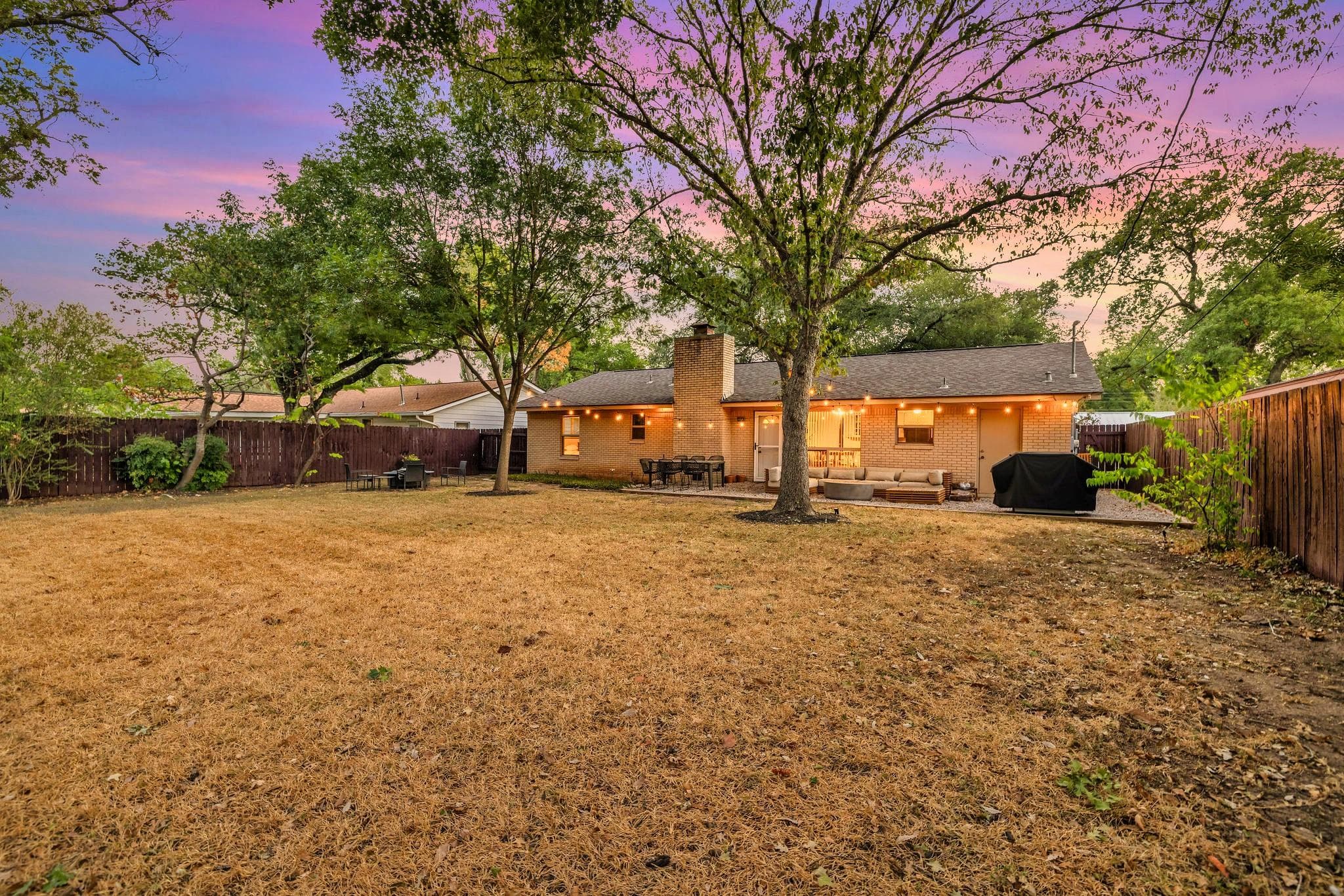 3202 Yellowpine Ter