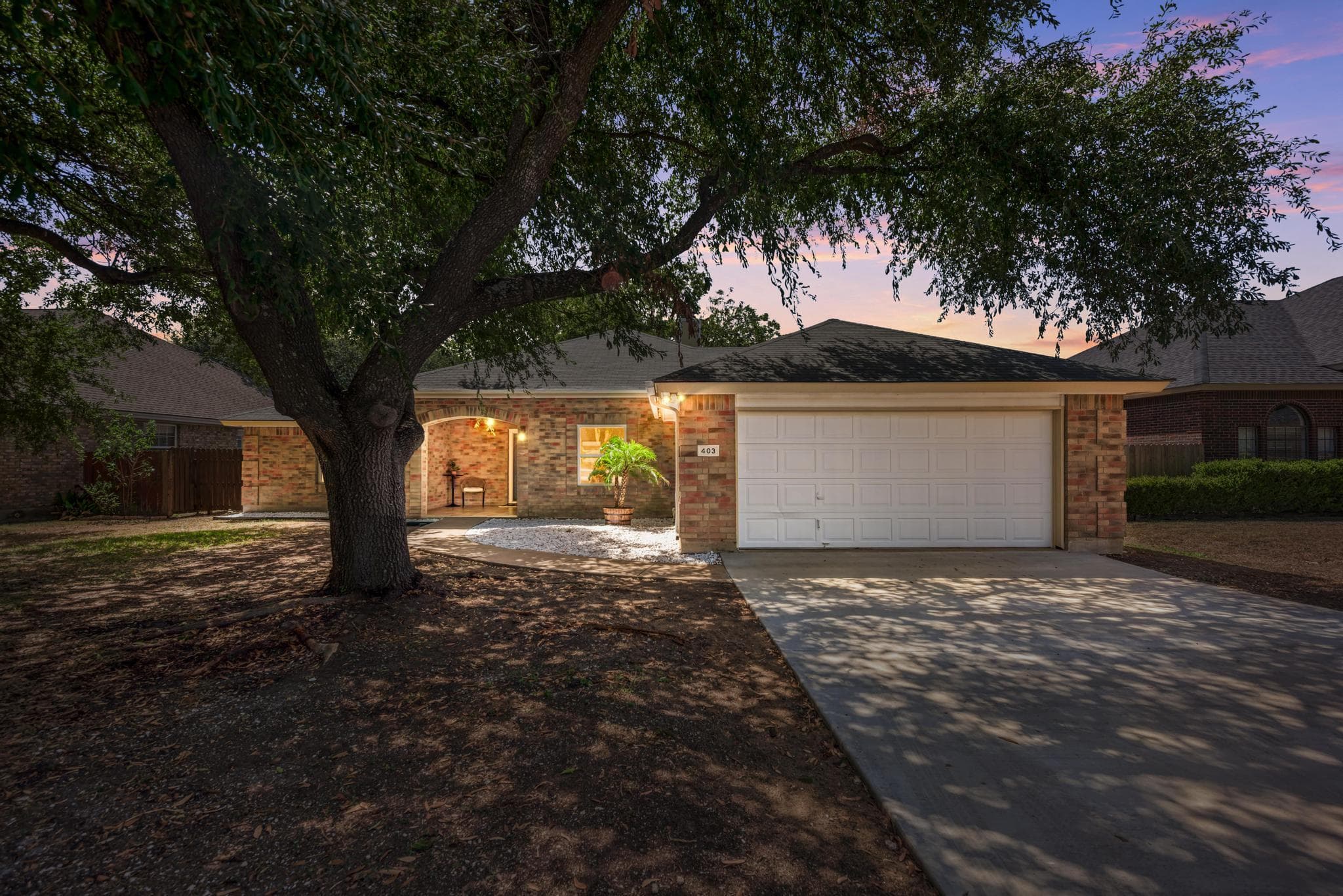 403 Hickory Ridge Trl