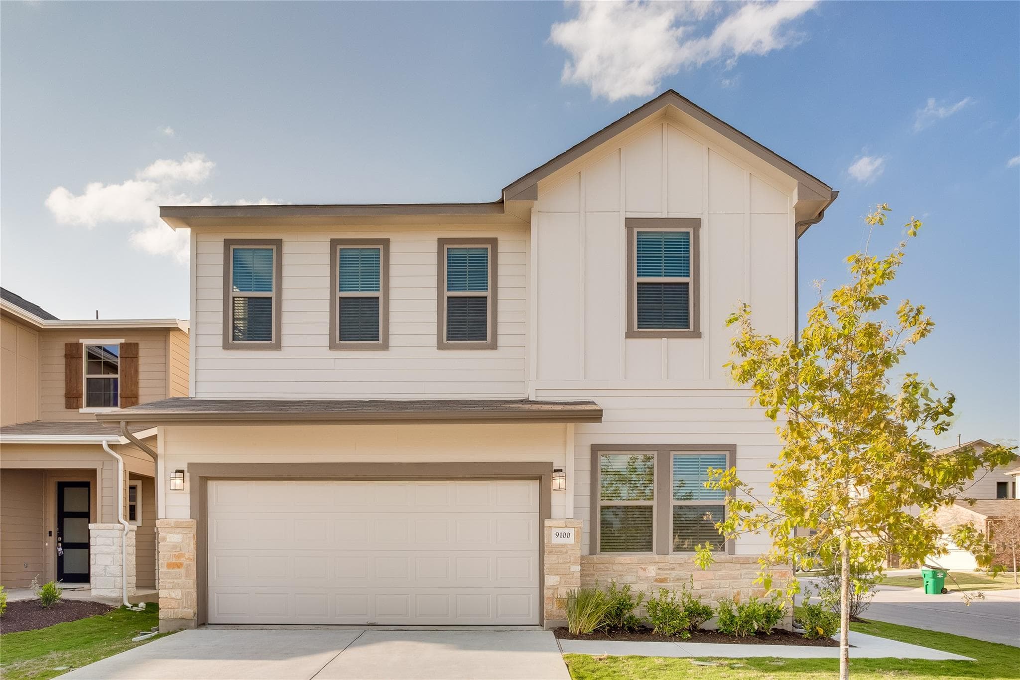 9100 Garnet Dr