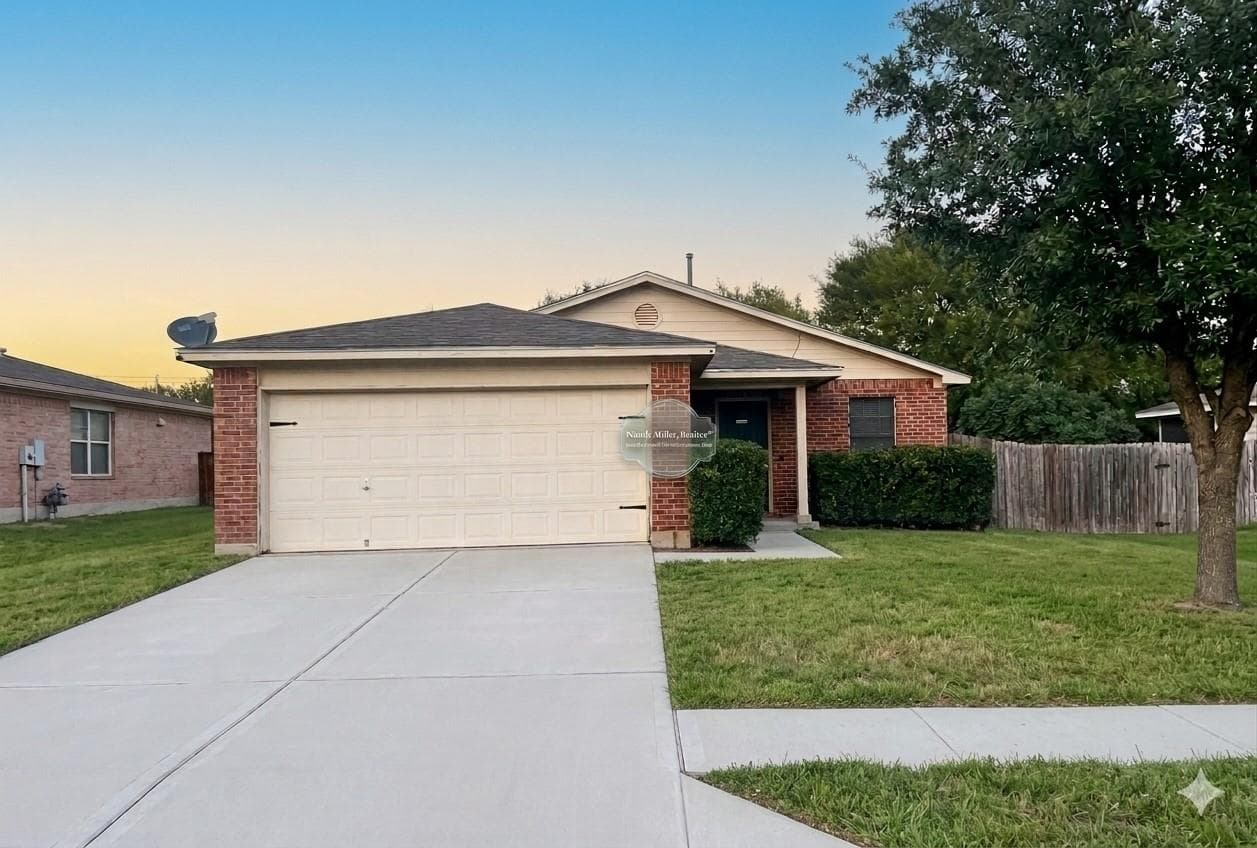 128 GRANT Way