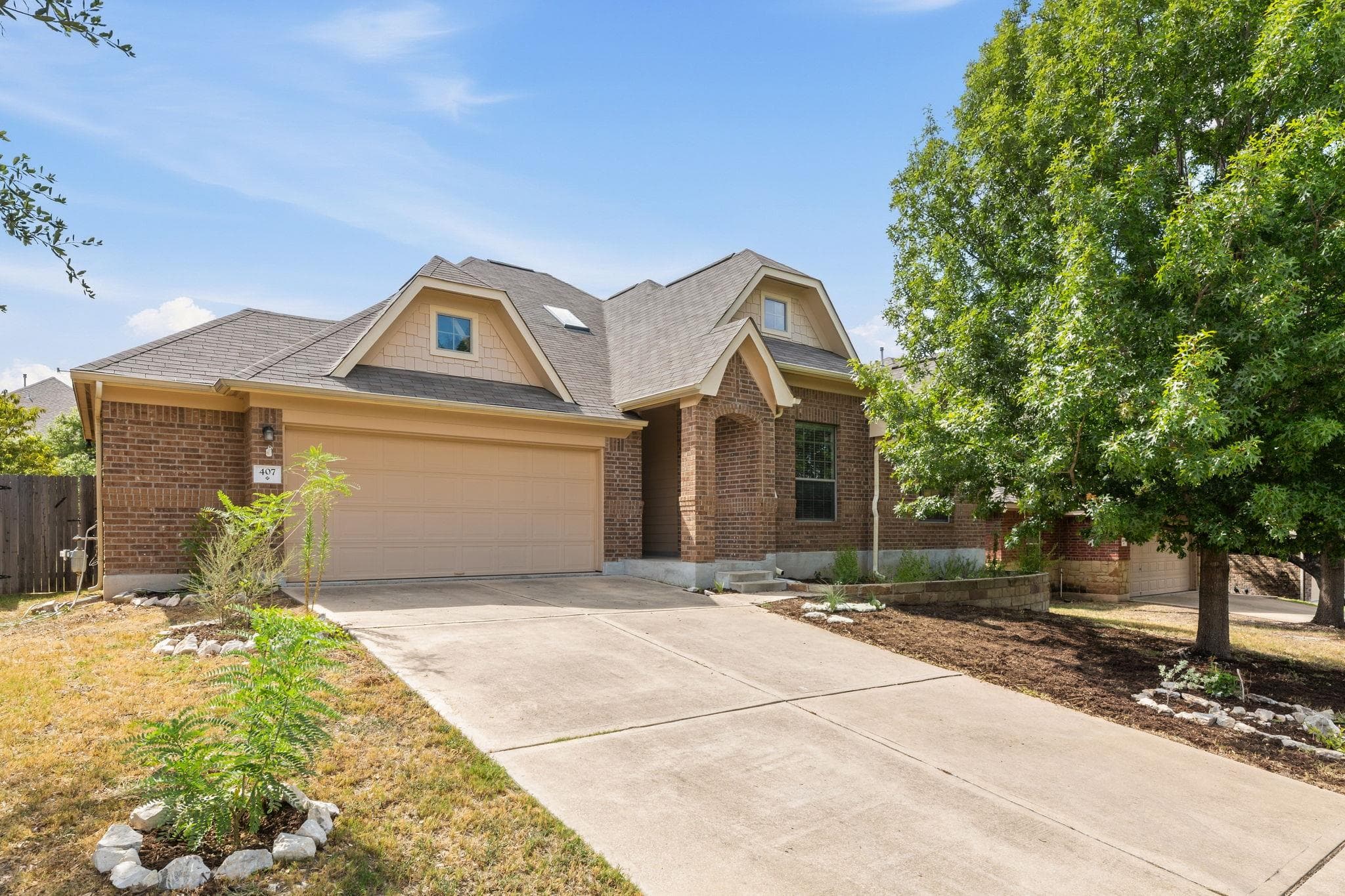 407 Chaparral Dr