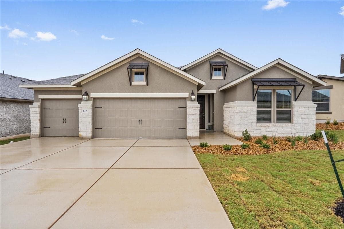 140 Scenic Hills Cir