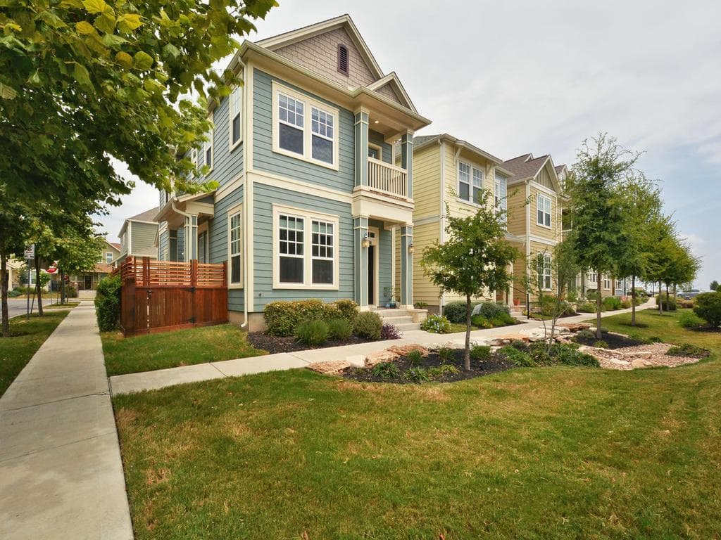 3900 Threadgill St #32