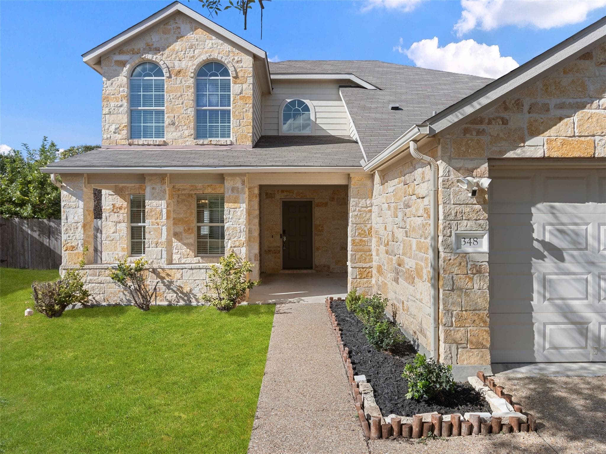 348 King Elder Ln