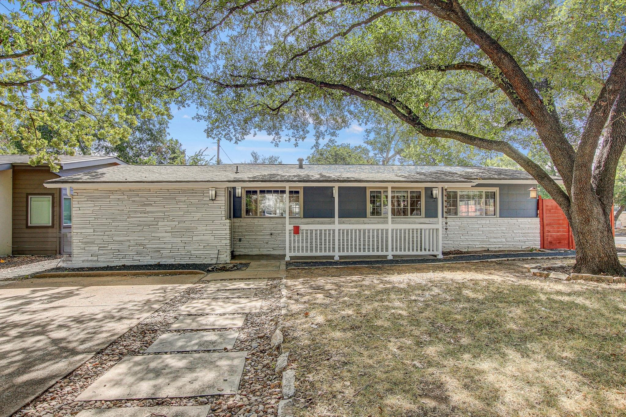 4501 Oakmont Blvd