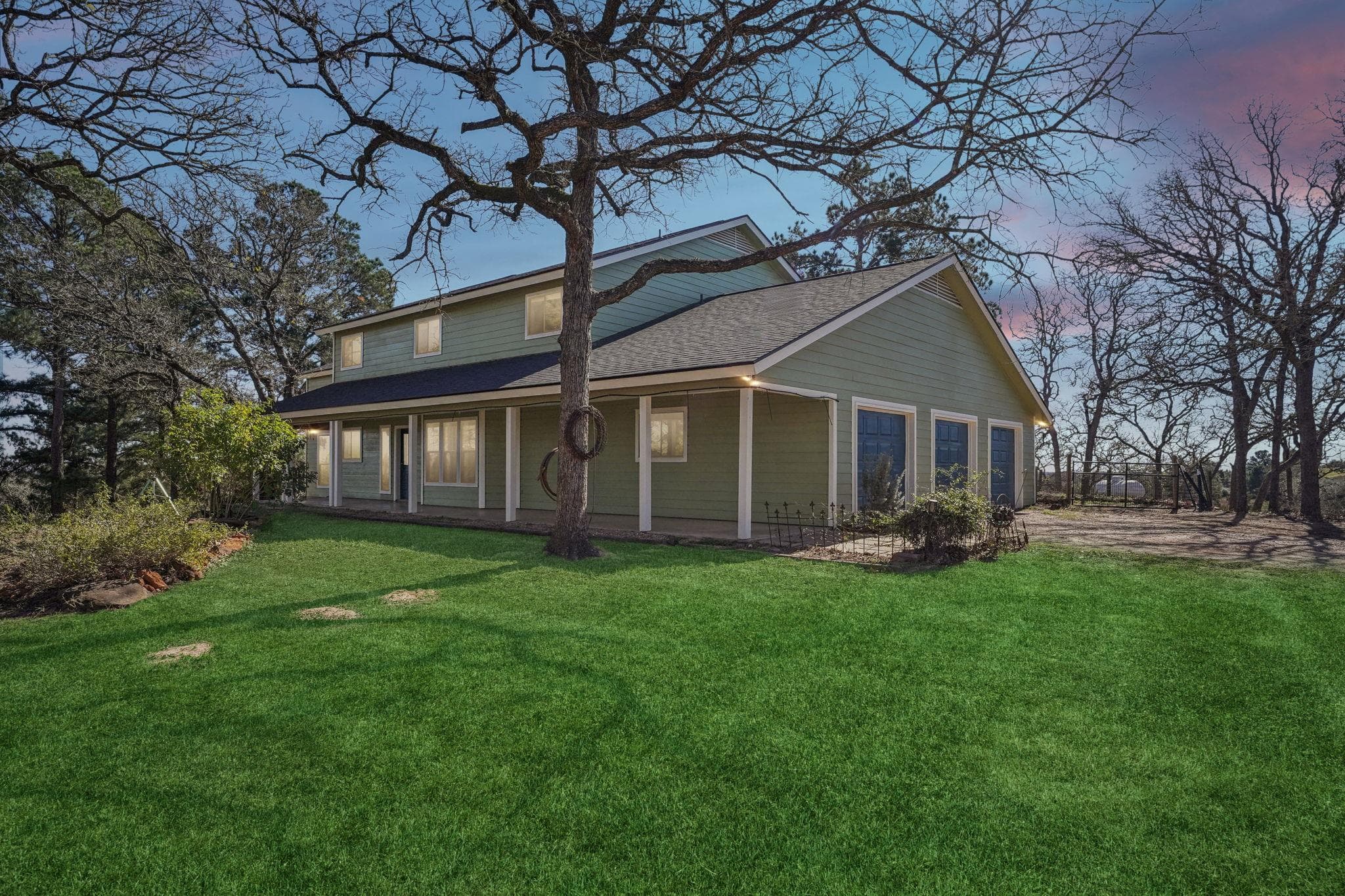 407 Country Ln