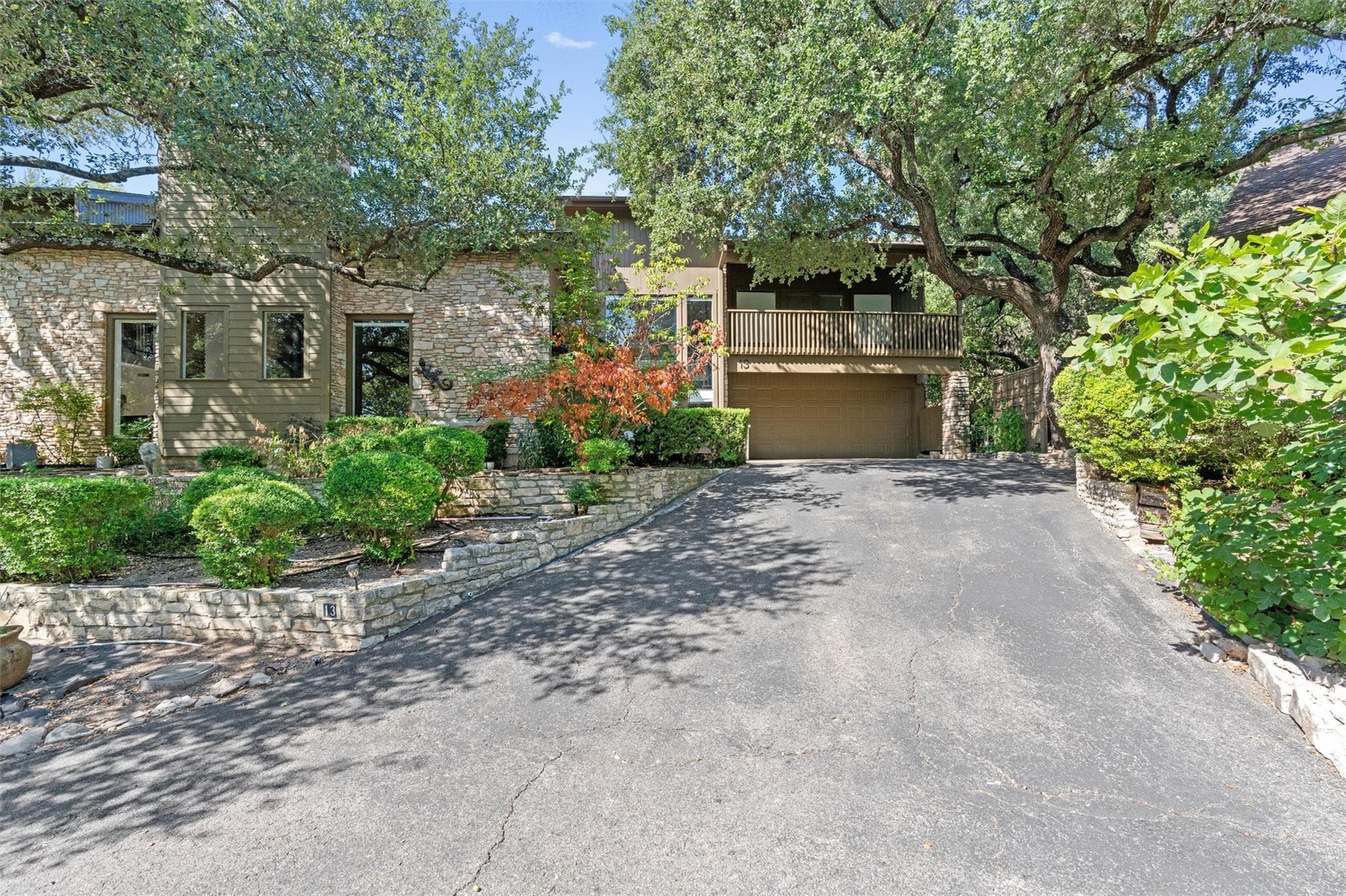 13 Stoney Creek Cv
