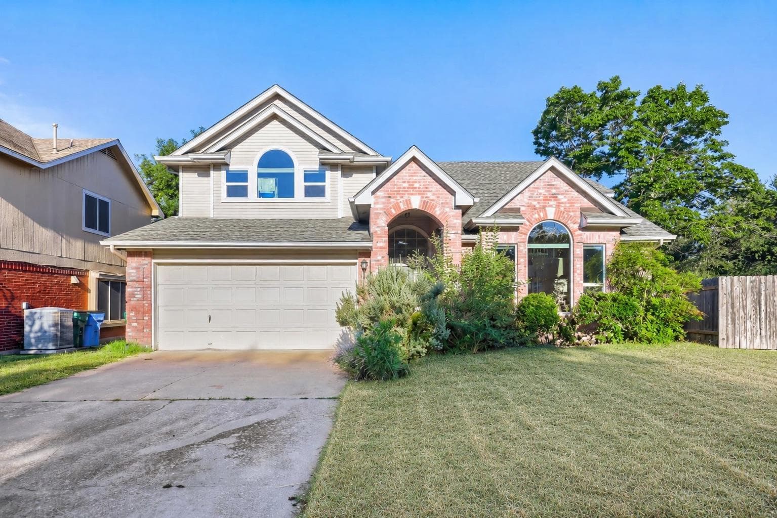 17204 Village Glen Rd