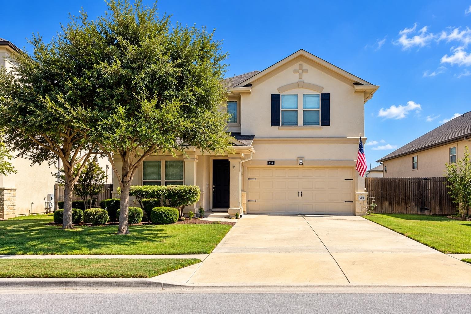 208 Tailwind Dr
