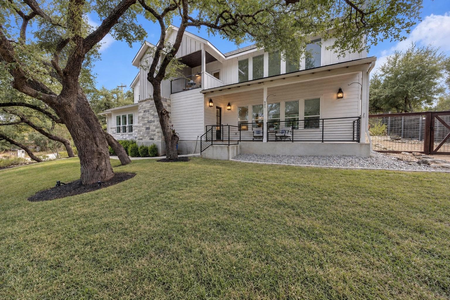 501 Alva Dr
