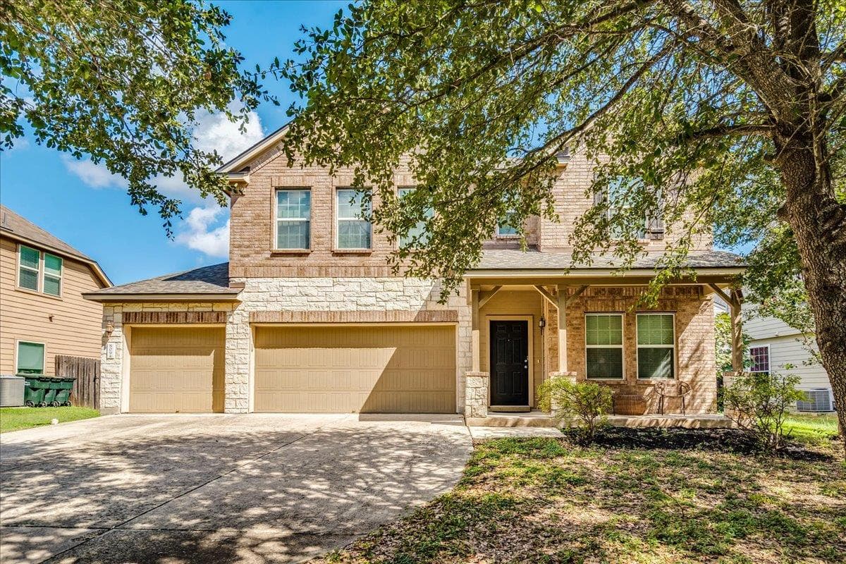 809 Hometown Pkwy