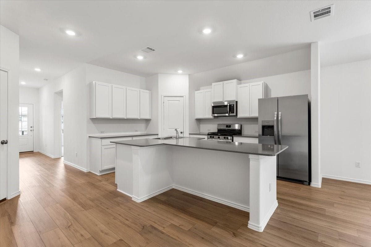 2337 Four Waters Loop