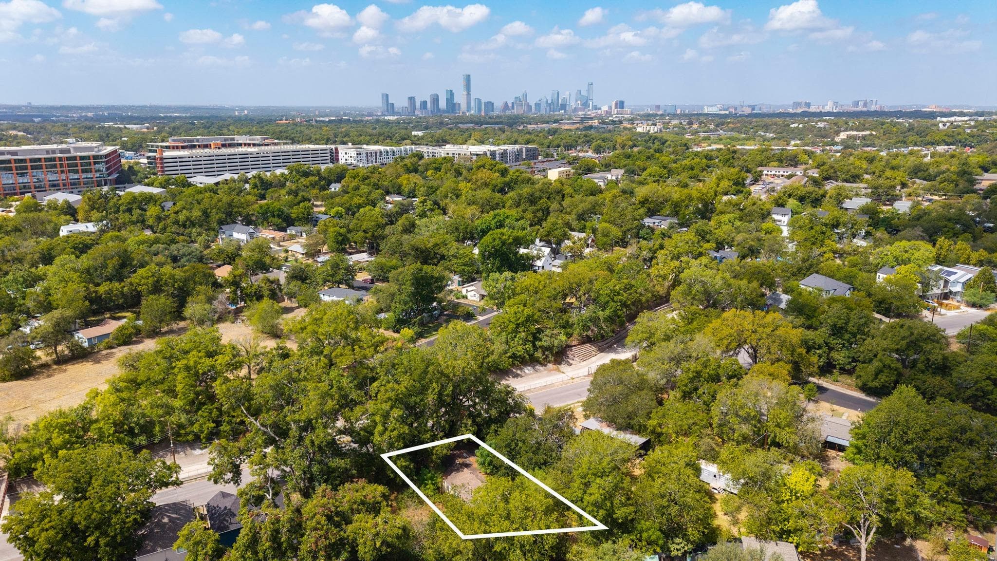 4908 Sara Dr