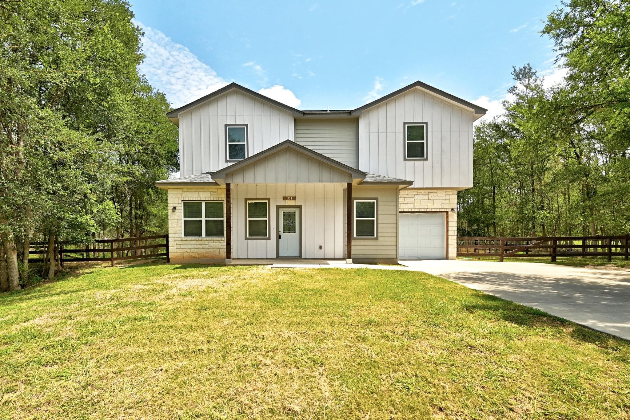 354 Lamaloa Ln