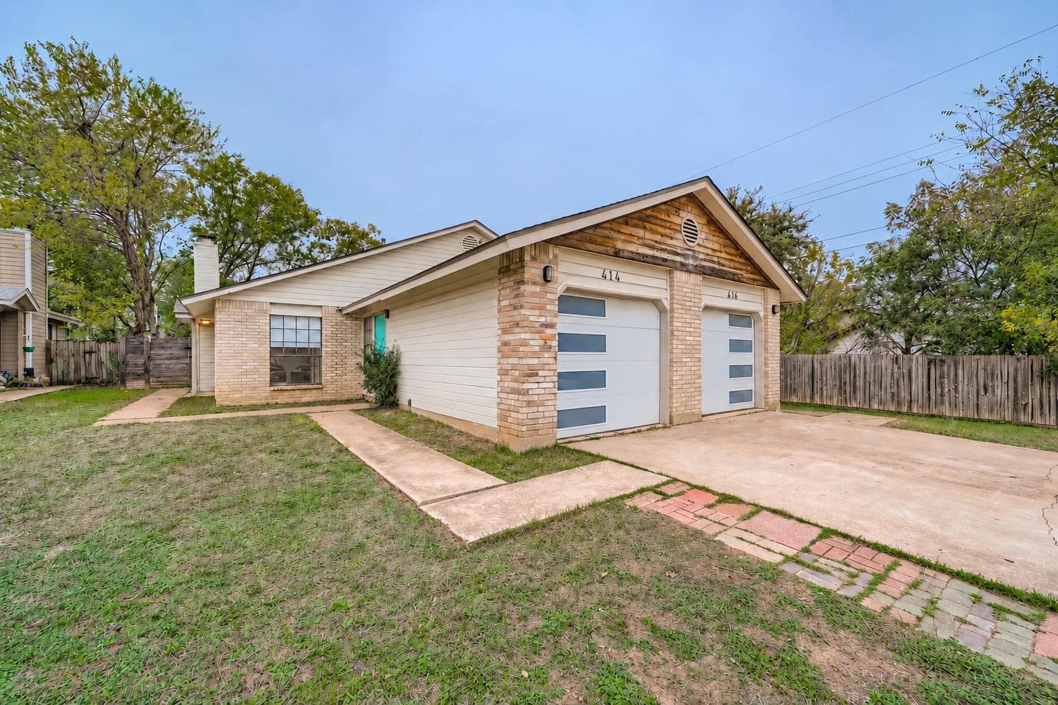 414 Cypress Ln