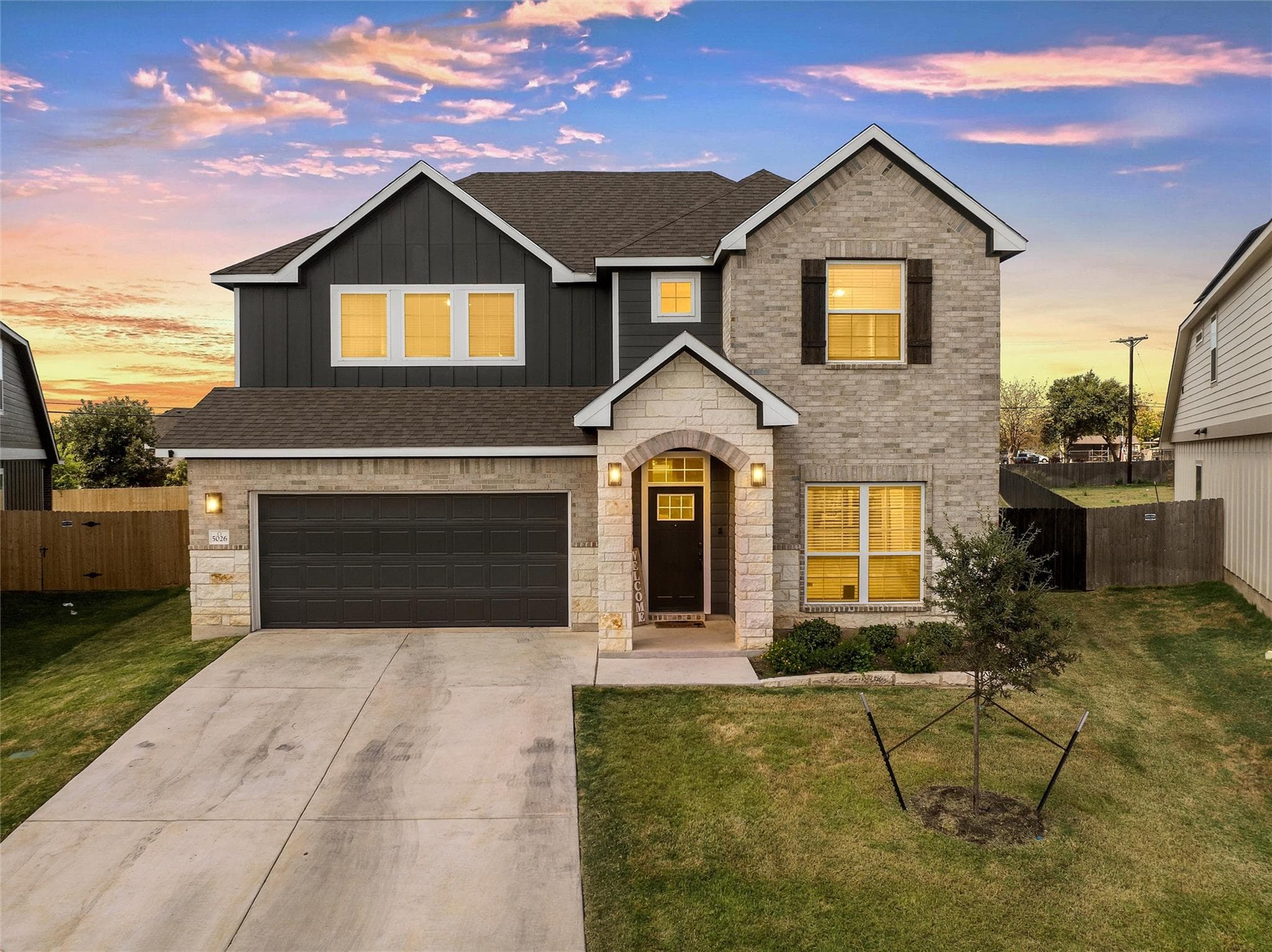 5026 Lassen Ln