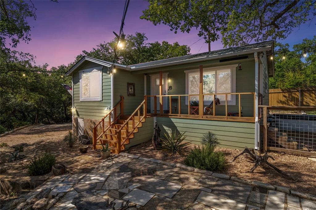 1403 Minnie Dr