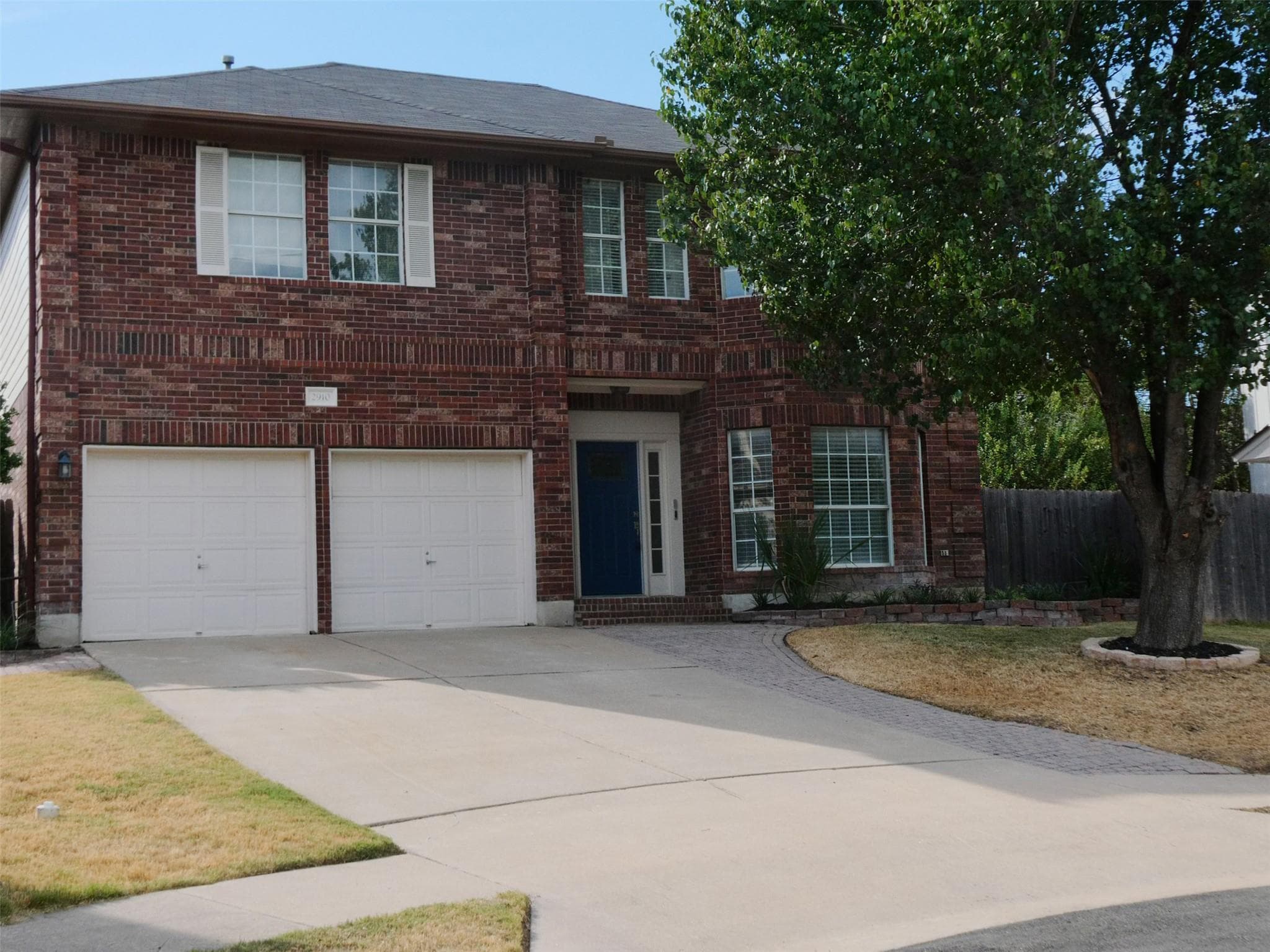 2910 S PHOENIX Cv